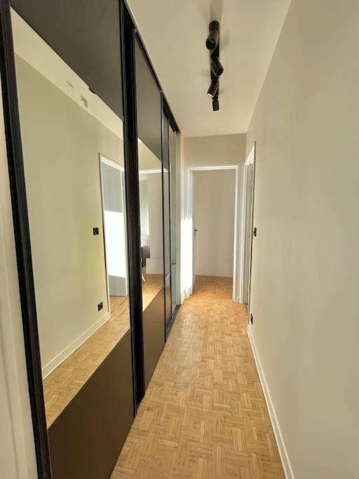 Magnifique Appartement Neuilly Sur Marne Entre Paris Et Disneyland Exterior foto